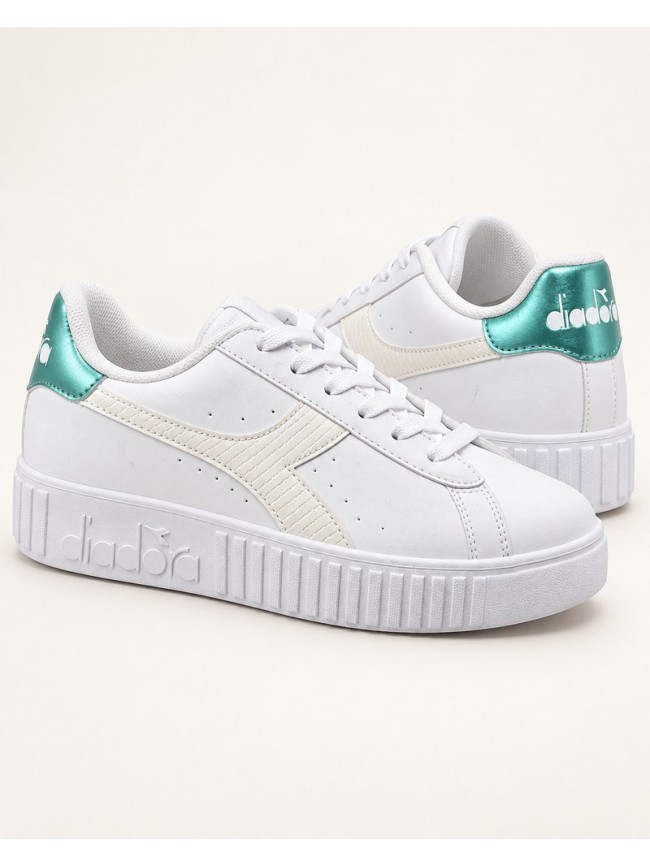 damski-beli-kozheni-ketsove-diadora